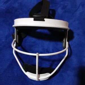 Rip it softball face mask . excellent condition.